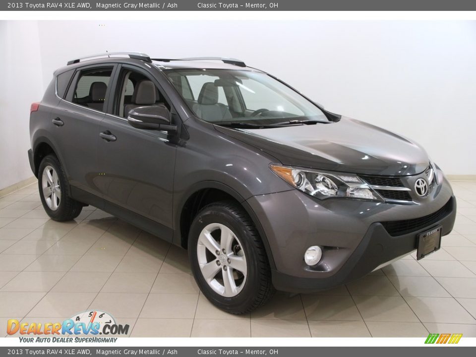 2013 Toyota RAV4 XLE AWD Magnetic Gray Metallic / Ash Photo #1