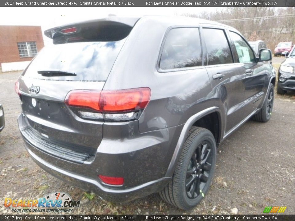 2017 Jeep Grand Cherokee Laredo 4x4 Granite Crystal Metallic / Black Photo #6