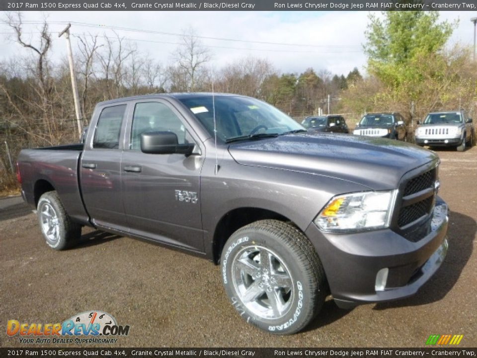 Front 3/4 View of 2017 Ram 1500 Express Quad Cab 4x4 Photo #12