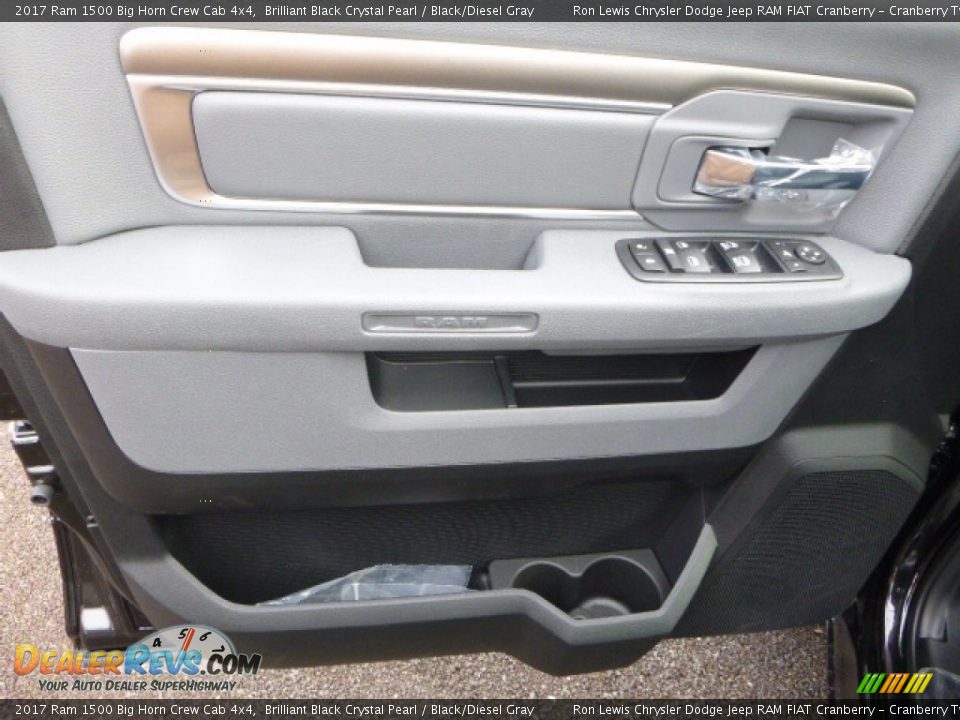 2017 Ram 1500 Big Horn Crew Cab 4x4 Brilliant Black Crystal Pearl / Black/Diesel Gray Photo #15