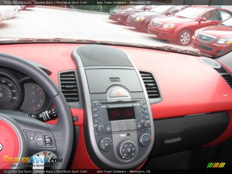 2010 Kia Soul Sport Shadow Black / Red/Black Sport Cloth Photo #20