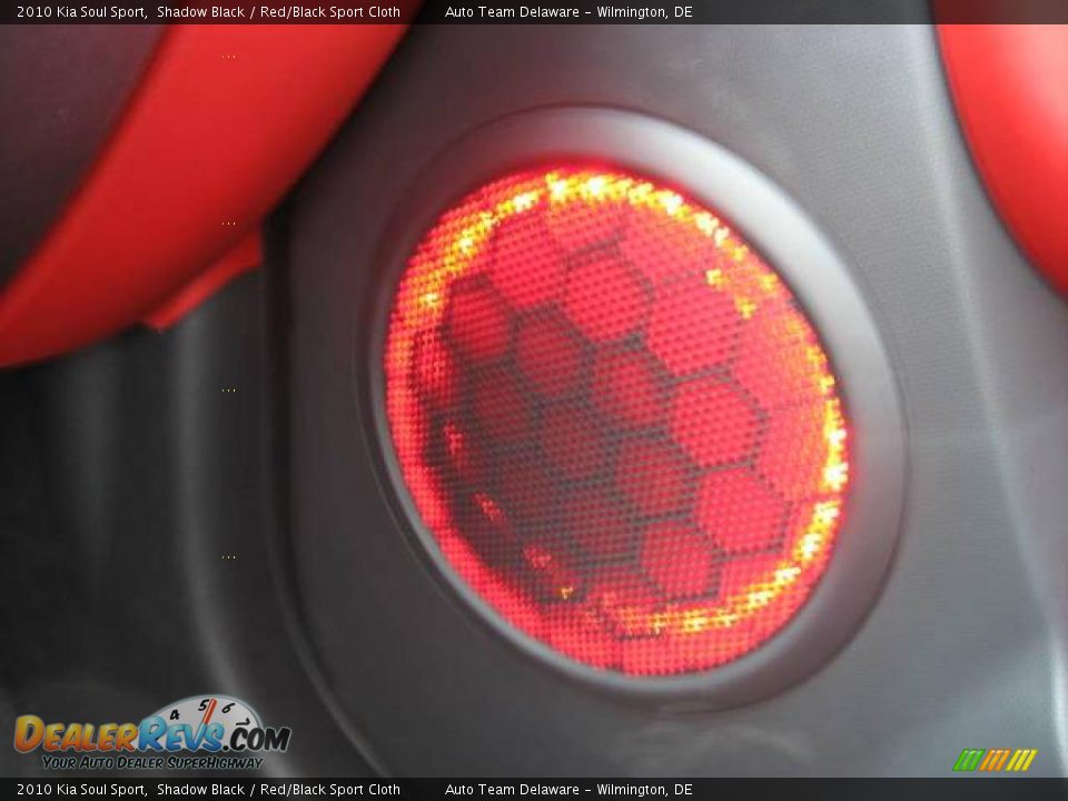 2010 Kia Soul Sport Shadow Black / Red/Black Sport Cloth Photo #25