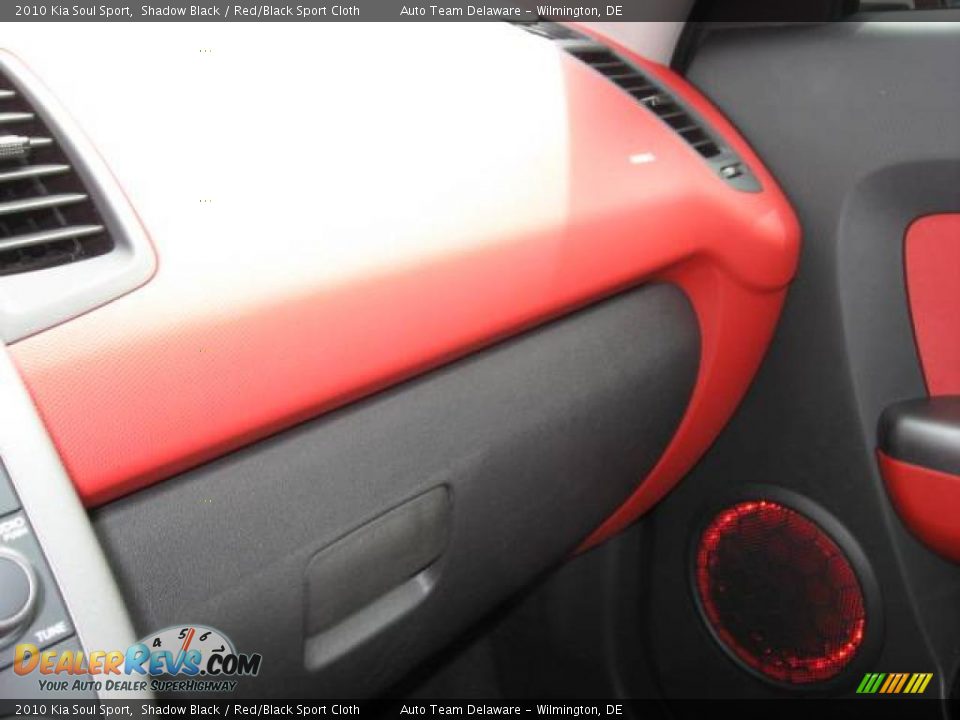 2010 Kia Soul Sport Shadow Black / Red/Black Sport Cloth Photo #29