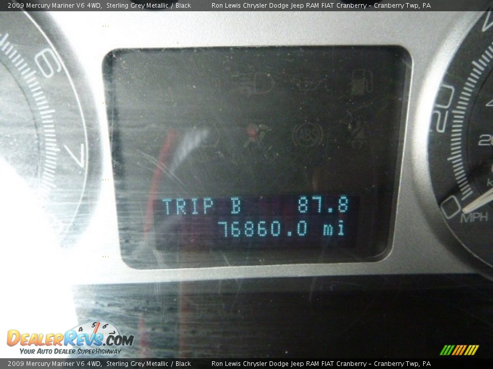 2009 Mercury Mariner V6 4WD Sterling Grey Metallic / Black Photo #19