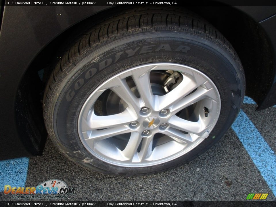 2017 Chevrolet Cruze LT Graphite Metallic / Jet Black Photo #3