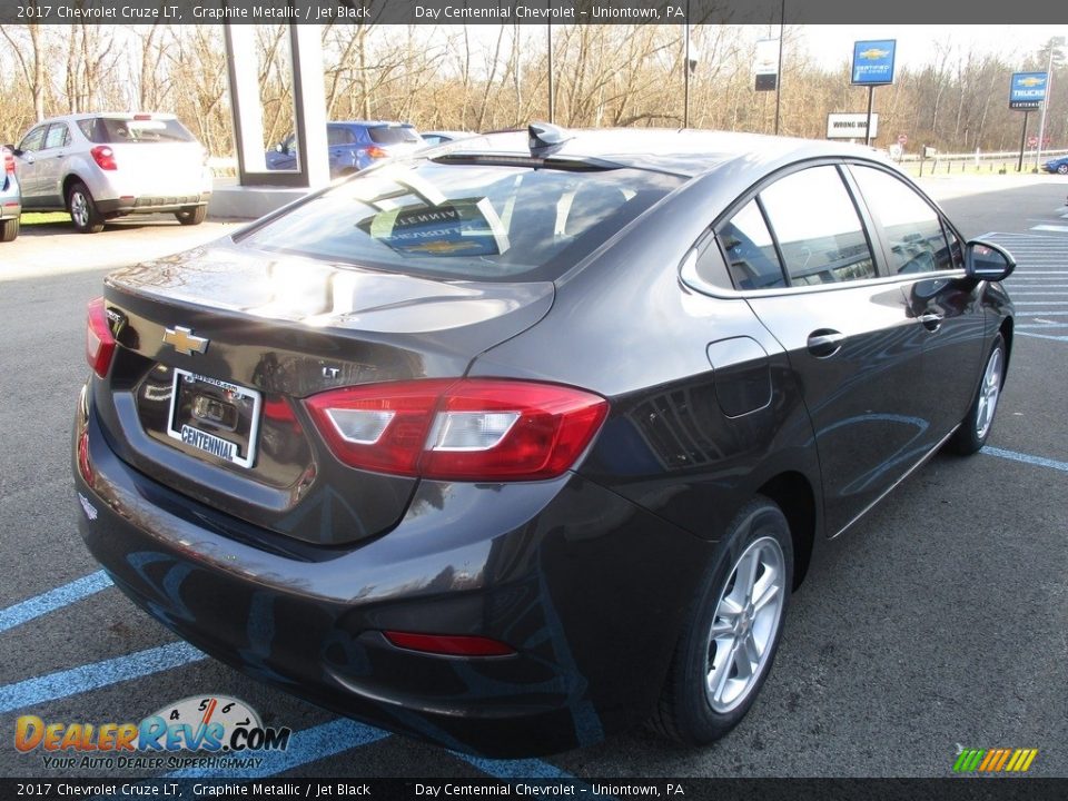 2017 Chevrolet Cruze LT Graphite Metallic / Jet Black Photo #6