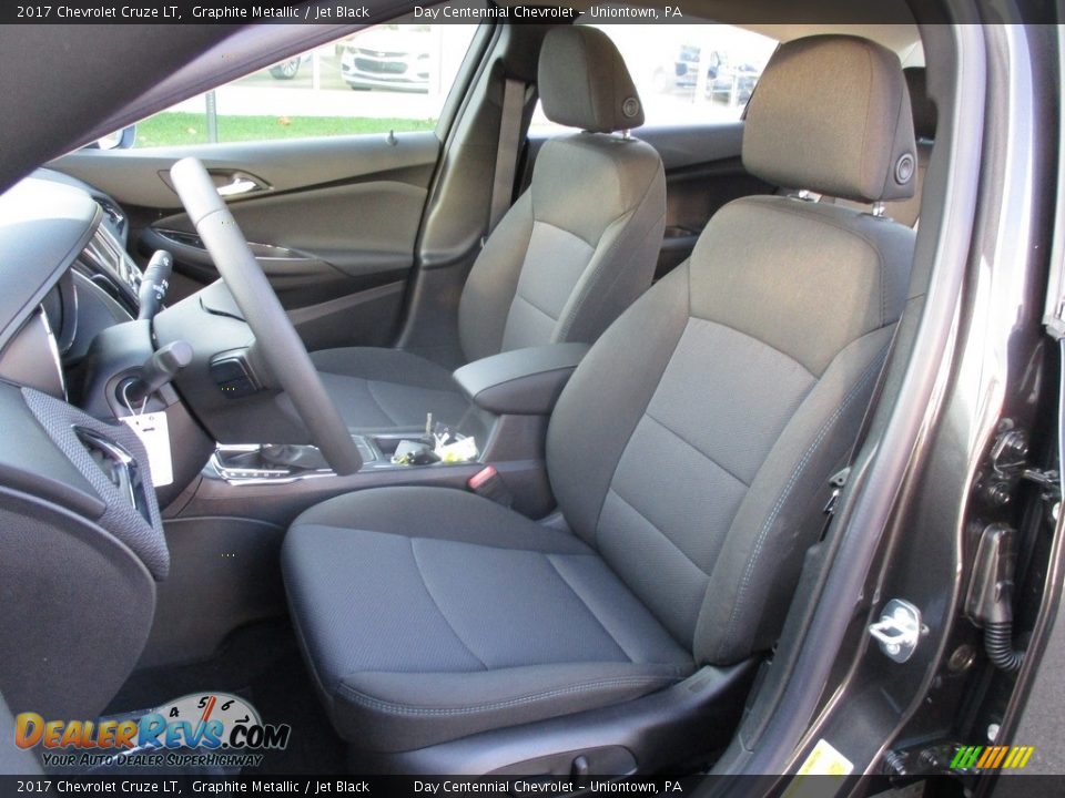 2017 Chevrolet Cruze LT Graphite Metallic / Jet Black Photo #12