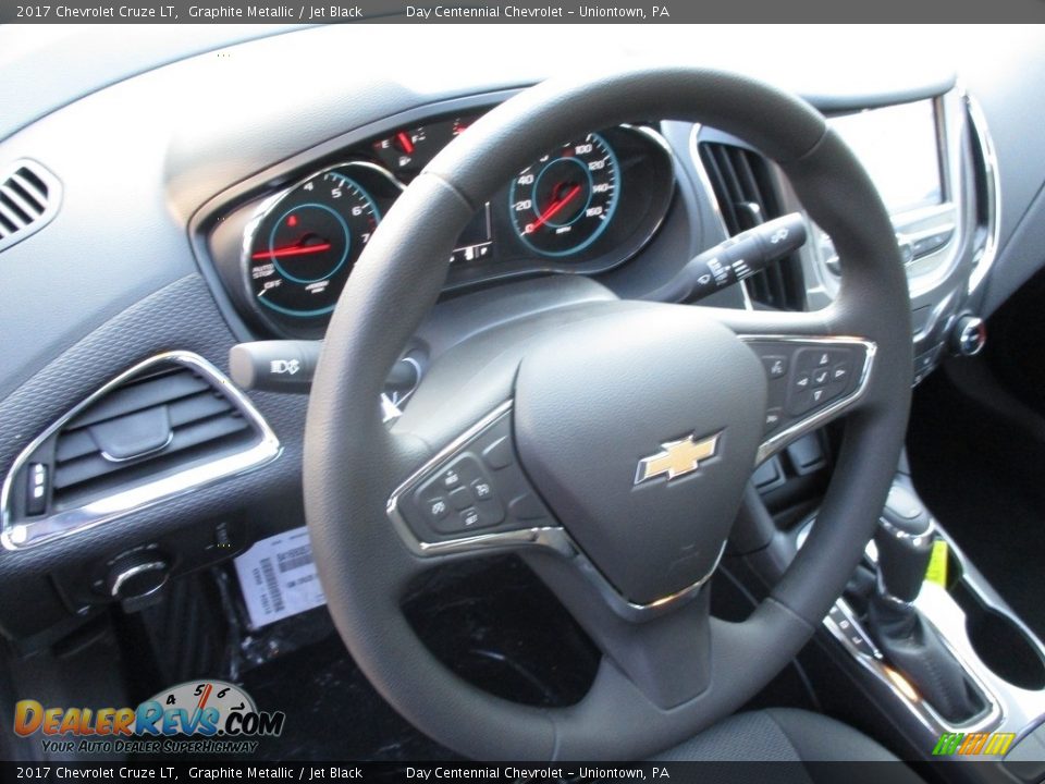2017 Chevrolet Cruze LT Graphite Metallic / Jet Black Photo #14