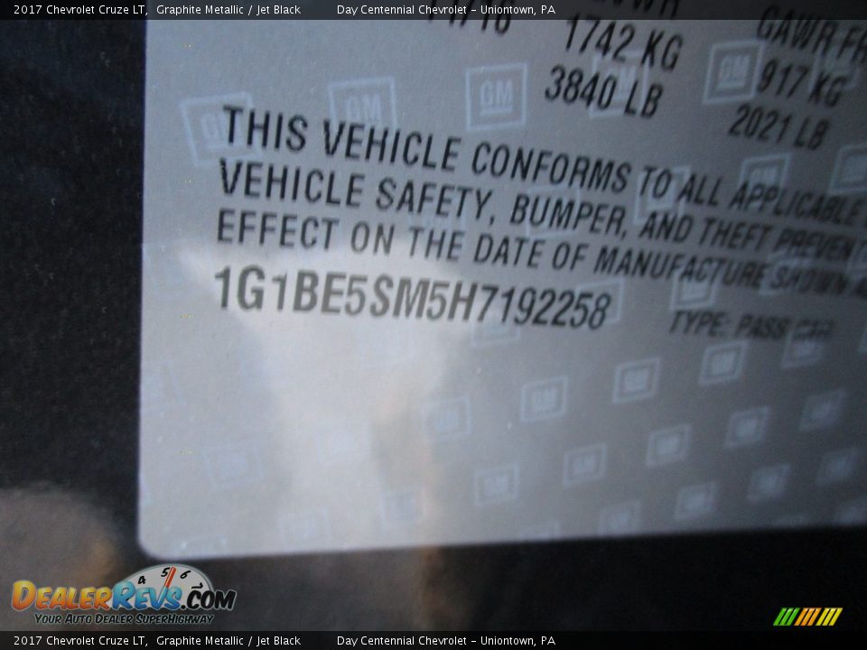 2017 Chevrolet Cruze LT Graphite Metallic / Jet Black Photo #19