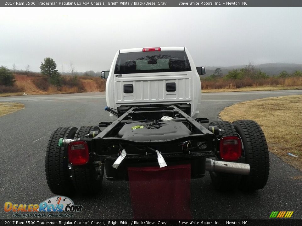 2017 Ram 5500 Tradesman Regular Cab 4x4 Chassis Bright White / Black/Diesel Gray Photo #7