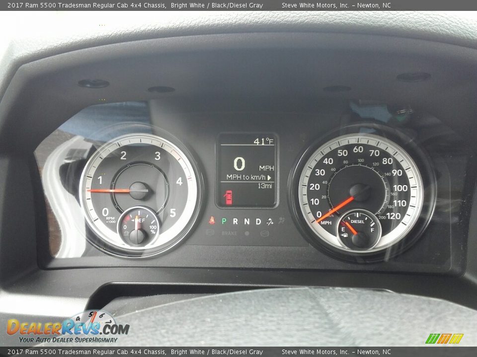 2017 Ram 5500 Tradesman Regular Cab 4x4 Chassis Gauges Photo #13