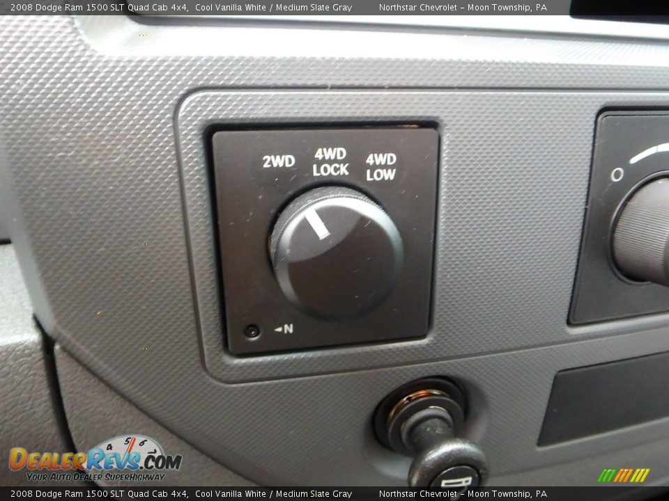2008 Dodge Ram 1500 SLT Quad Cab 4x4 Cool Vanilla White / Medium Slate Gray Photo #26