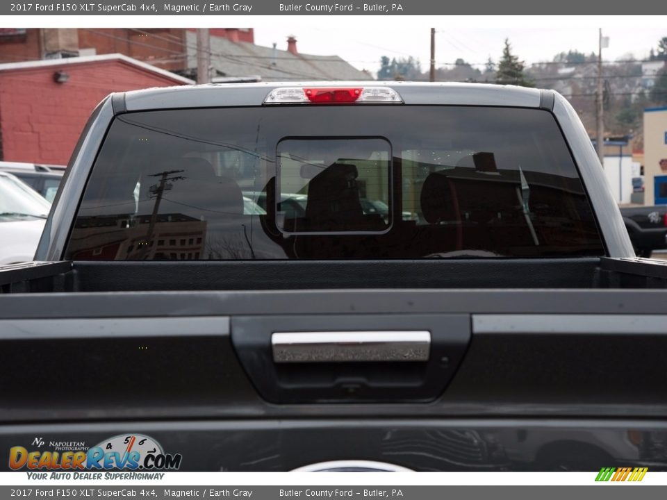2017 Ford F150 XLT SuperCab 4x4 Magnetic / Earth Gray Photo #5