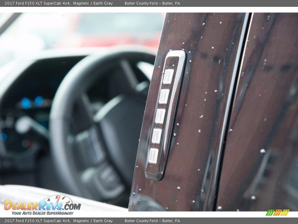 2017 Ford F150 XLT SuperCab 4x4 Magnetic / Earth Gray Photo #7