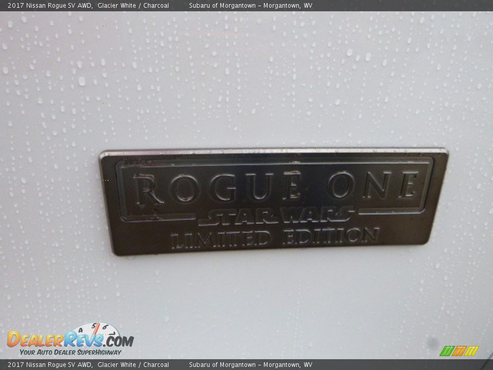 2017 Nissan Rogue SV AWD Glacier White / Charcoal Photo #3