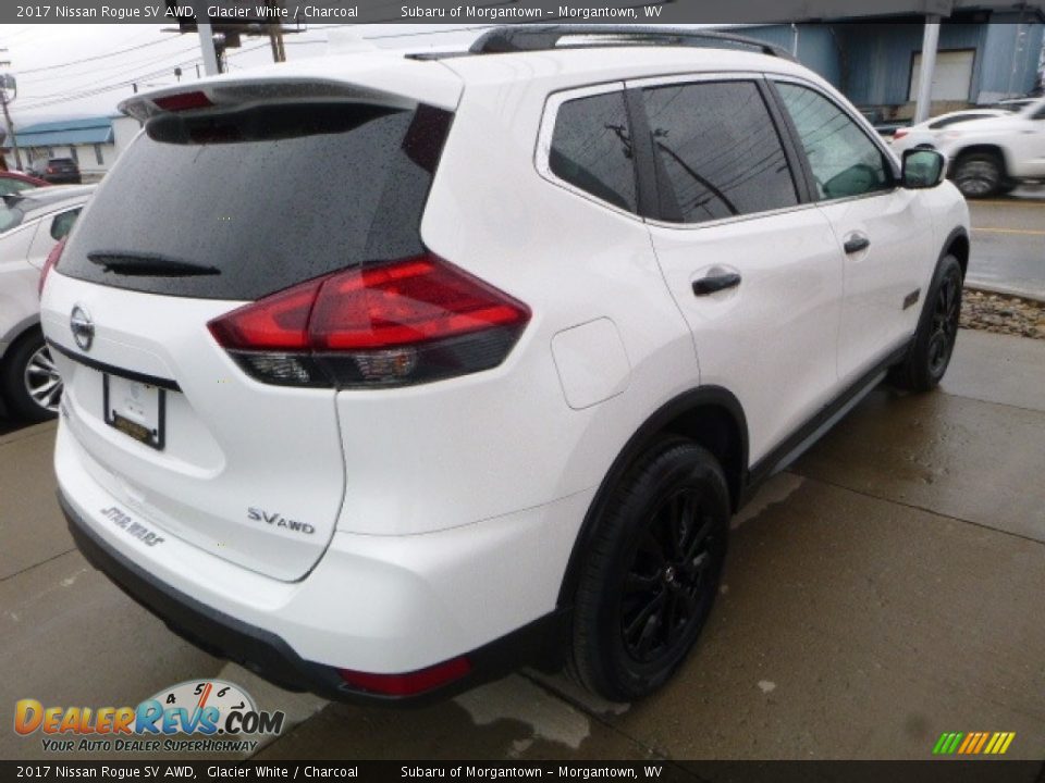 2017 Nissan Rogue SV AWD Glacier White / Charcoal Photo #5