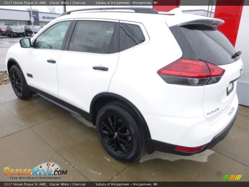 2017 Nissan Rogue SV AWD Glacier White / Charcoal Photo #7