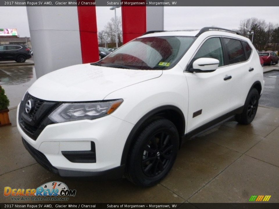 2017 Nissan Rogue SV AWD Glacier White / Charcoal Photo #9