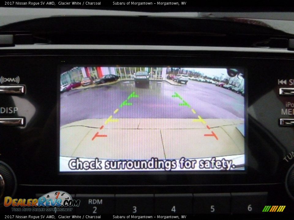 2017 Nissan Rogue SV AWD Glacier White / Charcoal Photo #15