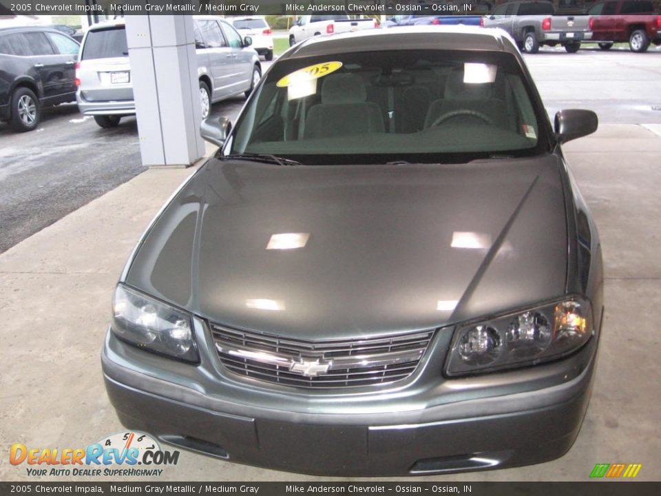 2005 Chevrolet Impala Medium Gray Metallic / Medium Gray Photo #22
