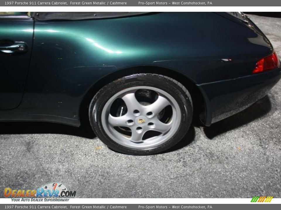 1997 Porsche 911 Carrera Cabriolet Forest Green Metallic / Cashmere Photo #23