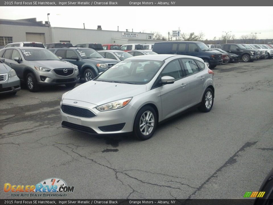 2015 Ford Focus SE Hatchback Ingot Silver Metallic / Charcoal Black Photo #3