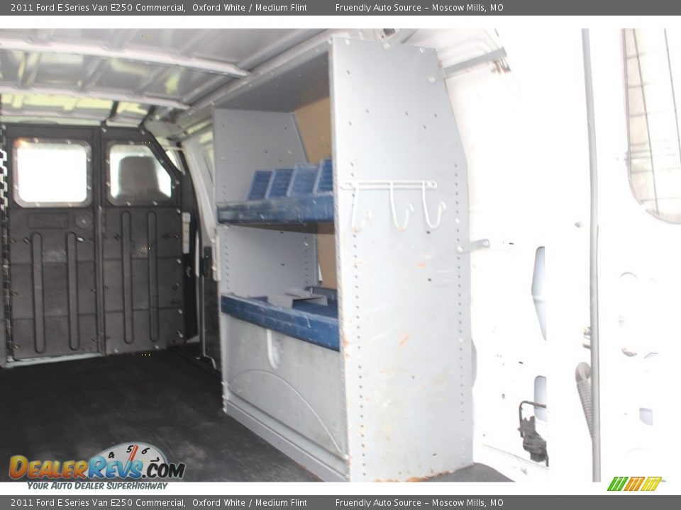 2011 Ford E Series Van E250 Commercial Oxford White / Medium Flint Photo #14