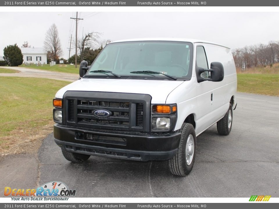 2011 Ford E Series Van E250 Commercial Oxford White / Medium Flint Photo #27