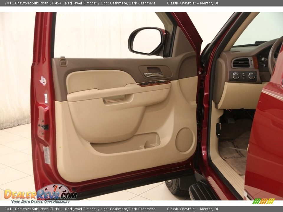 2011 Chevrolet Suburban LT 4x4 Red Jewel Tintcoat / Light Cashmere/Dark Cashmere Photo #4