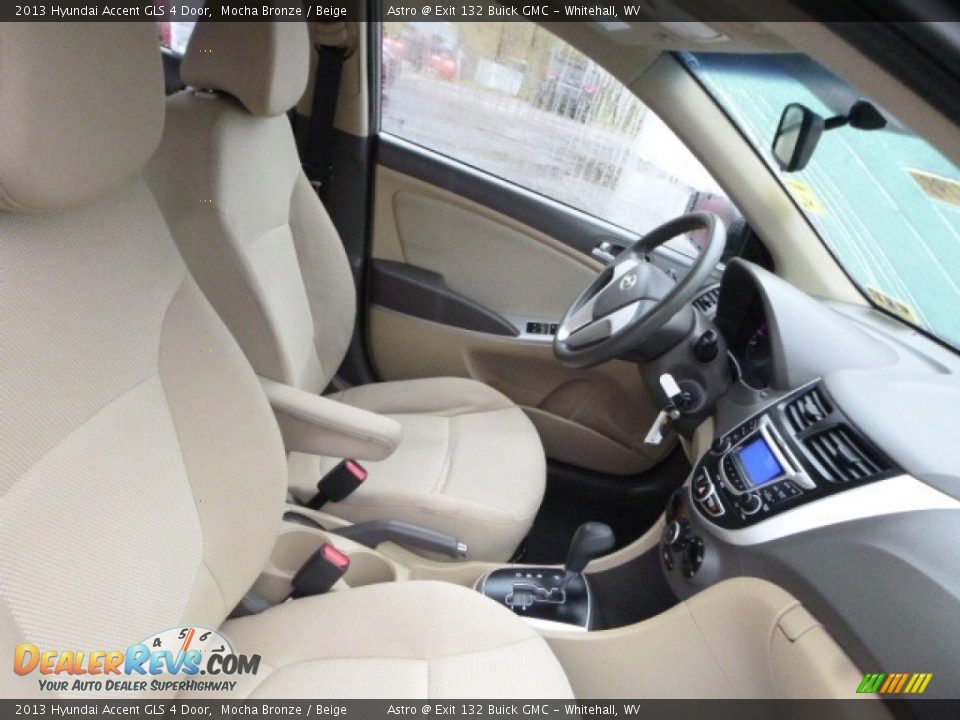 2013 Hyundai Accent GLS 4 Door Mocha Bronze / Beige Photo #3