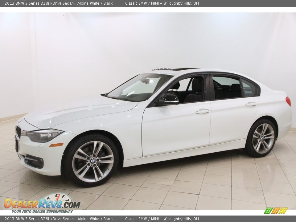 2013 BMW 3 Series 328i xDrive Sedan Alpine White / Black Photo #3