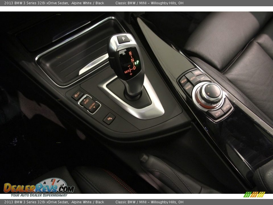 2013 BMW 3 Series 328i xDrive Sedan Alpine White / Black Photo #14