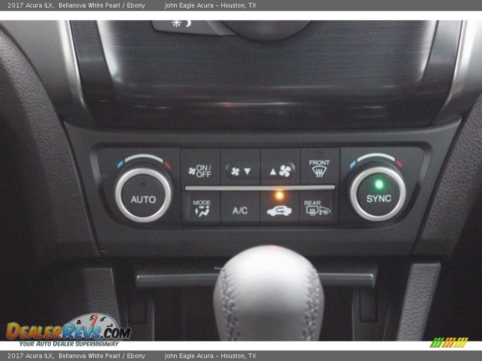 2017 Acura ILX Bellanova White Pearl / Ebony Photo #32