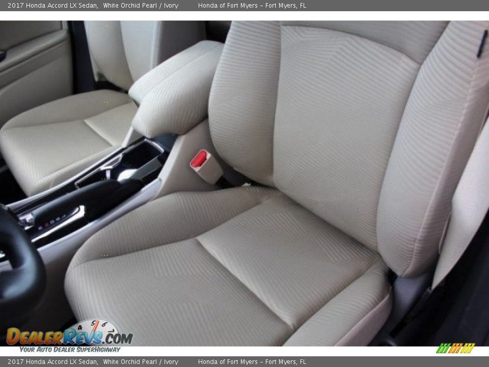 2017 Honda Accord LX Sedan White Orchid Pearl / Ivory Photo #9