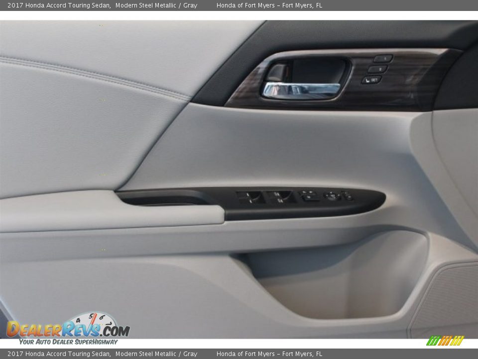2017 Honda Accord Touring Sedan Modern Steel Metallic / Gray Photo #7