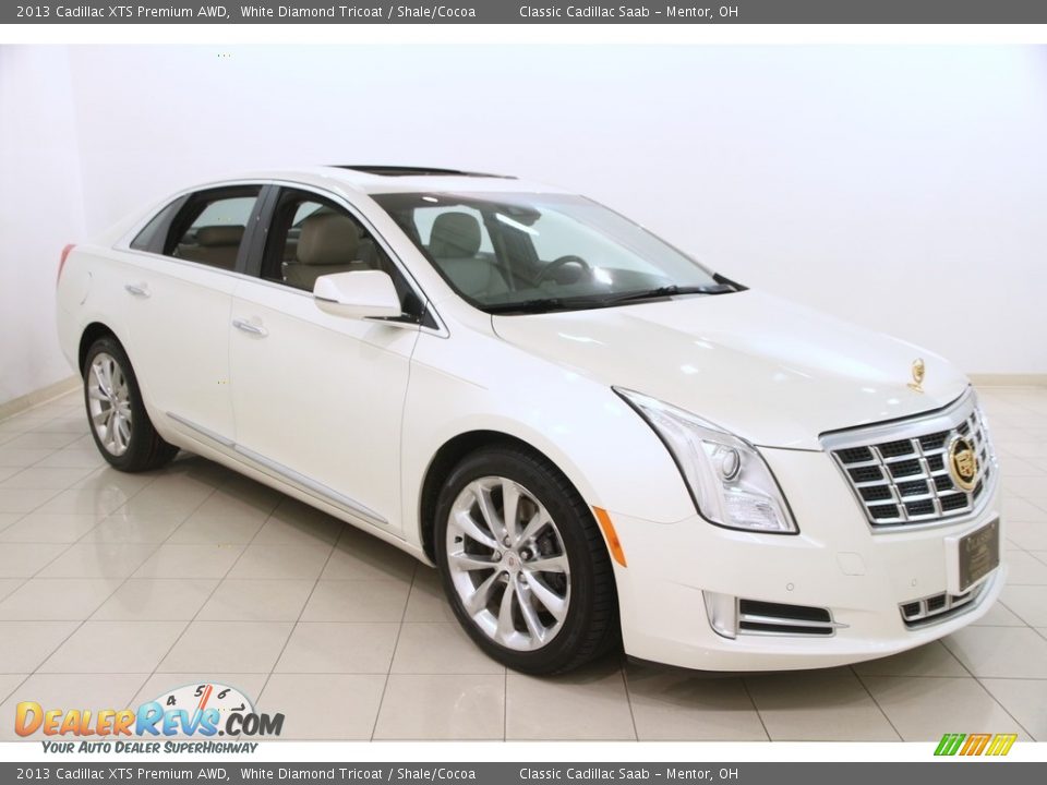 2013 Cadillac XTS Premium AWD White Diamond Tricoat / Shale/Cocoa Photo #1