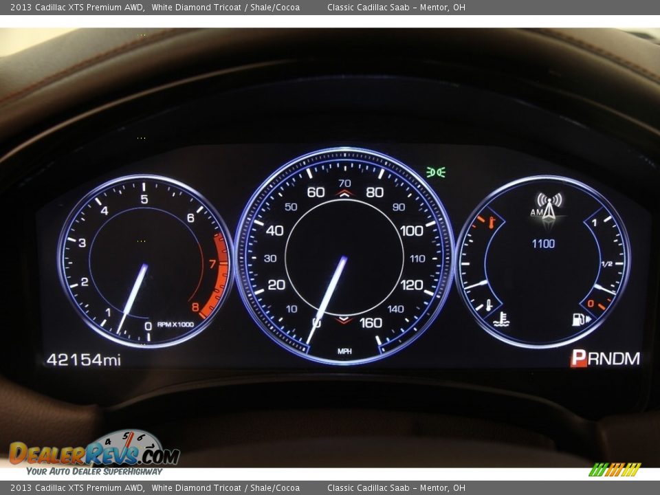 2013 Cadillac XTS Premium AWD White Diamond Tricoat / Shale/Cocoa Photo #9