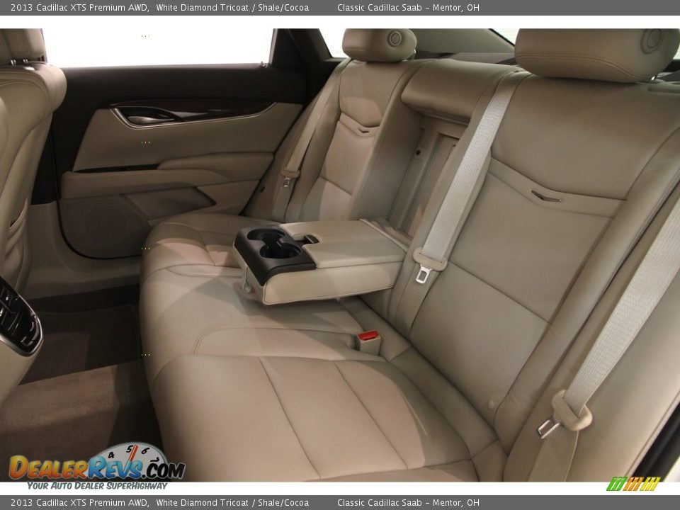 2013 Cadillac XTS Premium AWD White Diamond Tricoat / Shale/Cocoa Photo #20