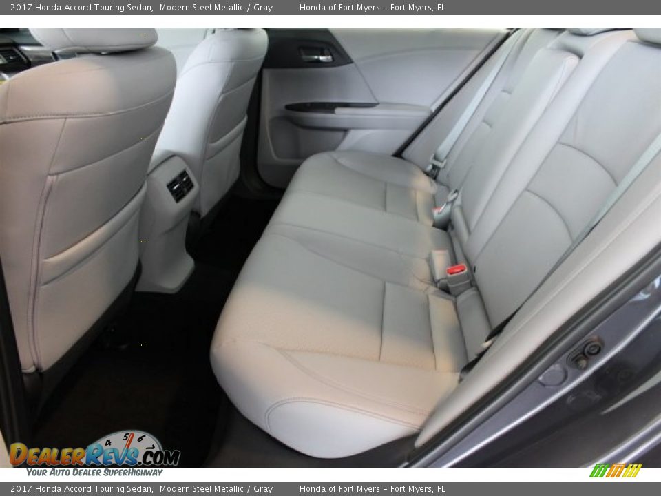 2017 Honda Accord Touring Sedan Modern Steel Metallic / Gray Photo #33
