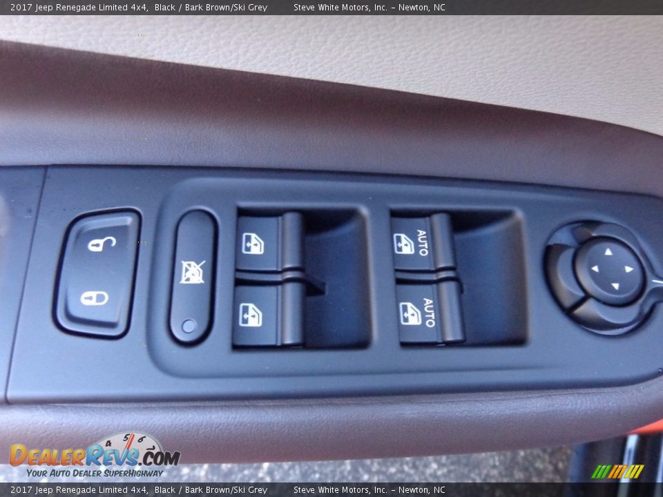 2017 Jeep Renegade Limited 4x4 Black / Bark Brown/Ski Grey Photo #8