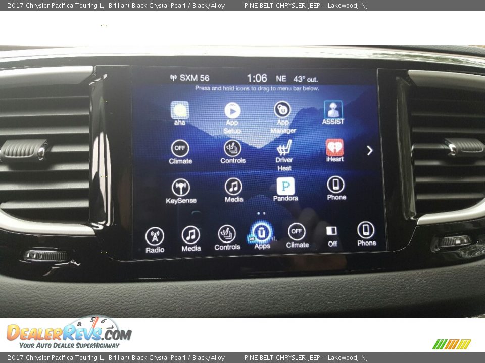 2017 Chrysler Pacifica Touring L Brilliant Black Crystal Pearl / Black/Alloy Photo #10