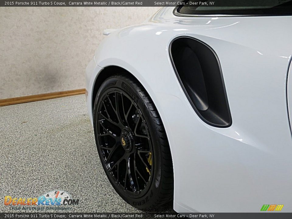 2015 Porsche 911 Turbo S Coupe Carrara White Metallic / Black/Garnet Red Photo #16