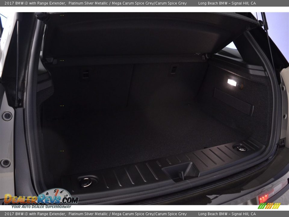 2017 BMW i3 with Range Extender Platinum Silver Metallic / Mega Carum Spice Grey/Carum Spice Grey Photo #10