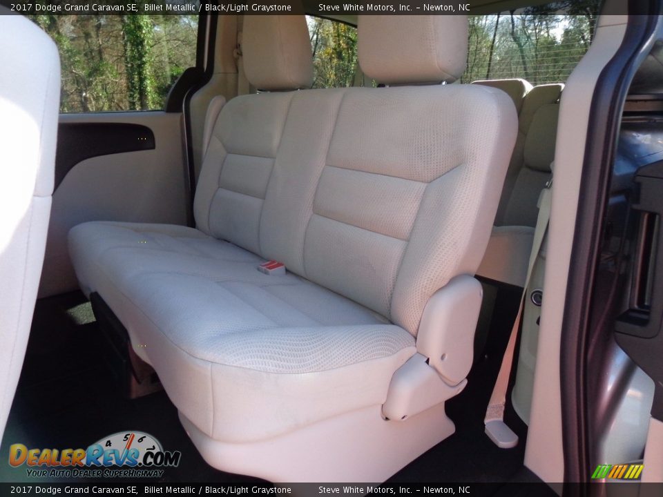 2017 Dodge Grand Caravan SE Billet Metallic / Black/Light Graystone Photo #11