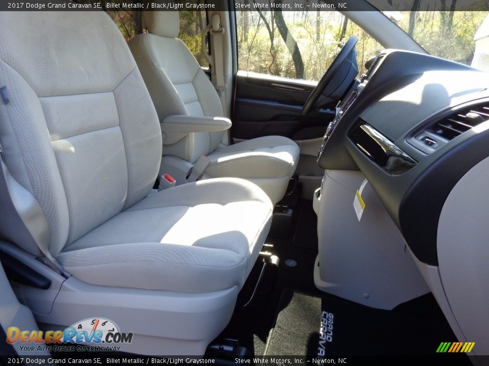 2017 Dodge Grand Caravan SE Billet Metallic / Black/Light Graystone Photo #13