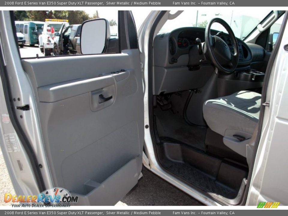 2008 Ford E Series Van E350 Super Duty XLT Passenger Silver Metallic / Medium Pebble Photo #15