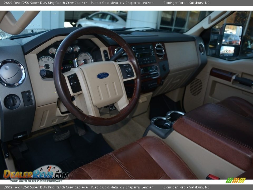 2009 Ford F250 Super Duty King Ranch Crew Cab 4x4 Pueblo Gold Metallic / Chaparral Leather Photo #13