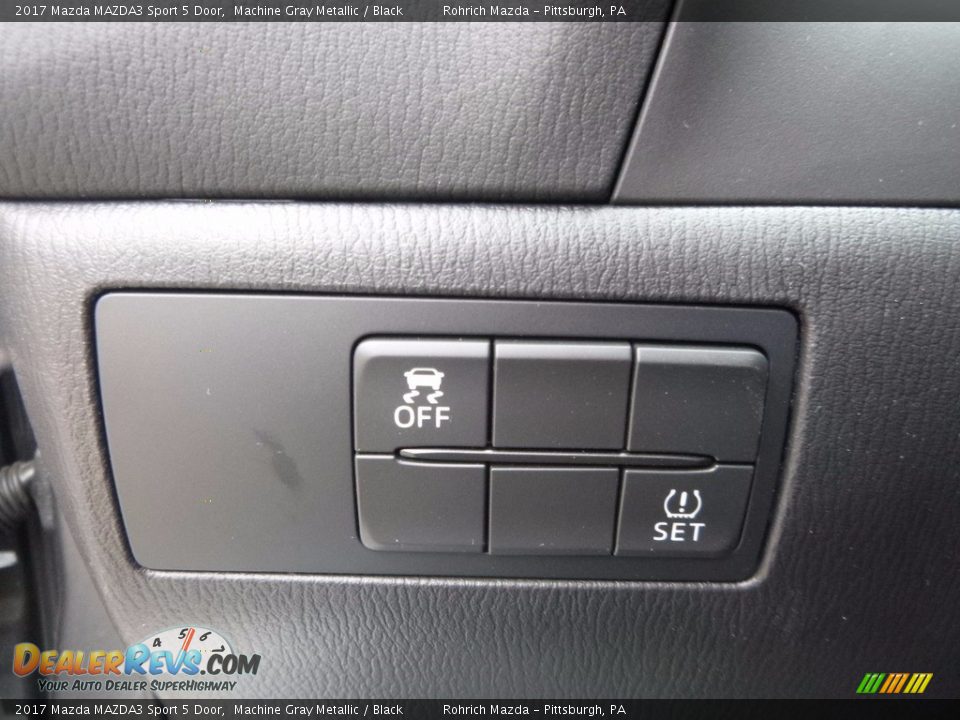 2017 Mazda MAZDA3 Sport 5 Door Machine Gray Metallic / Black Photo #12