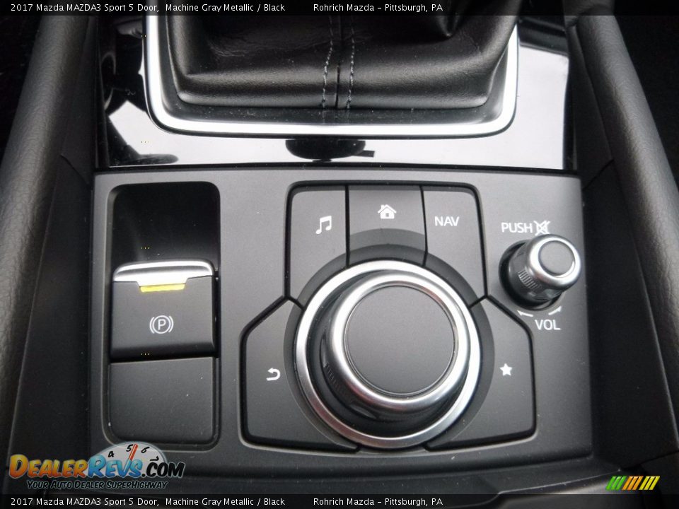 2017 Mazda MAZDA3 Sport 5 Door Machine Gray Metallic / Black Photo #16