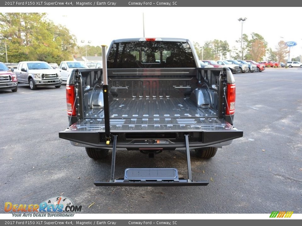 2017 Ford F150 XLT SuperCrew 4x4 Magnetic / Earth Gray Photo #5